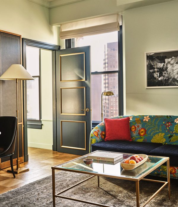 City View Olive Suite