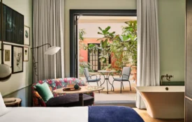 Relax in one of our elegant hotel suites in Los Angeles, featuring a private patio and soaking tub at Hotel Per La.