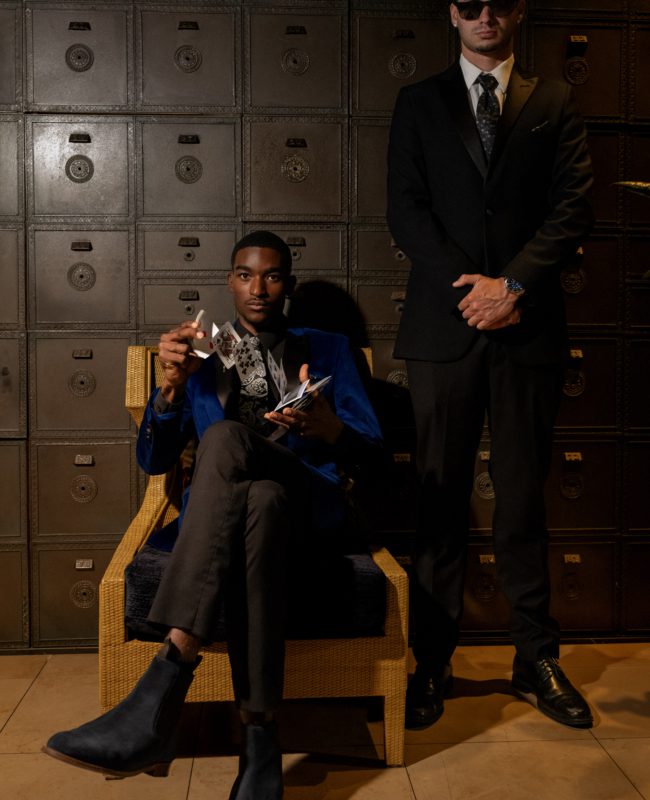 The Visionary Noir magician at Hotel Per La